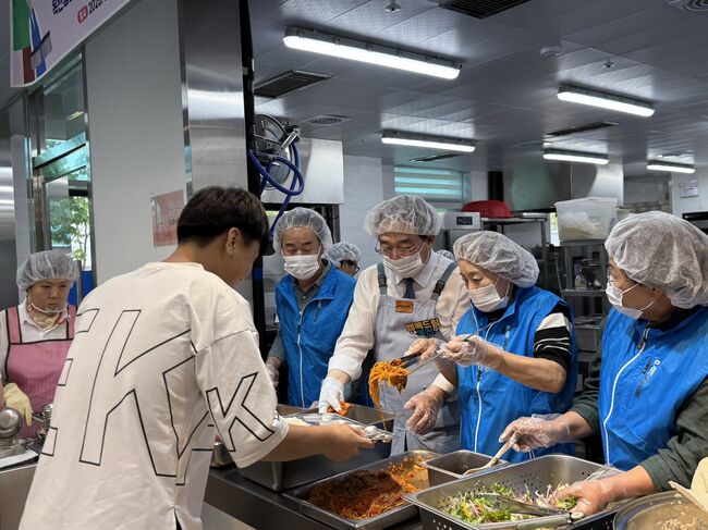 자원봉사자가 없으면 안된다